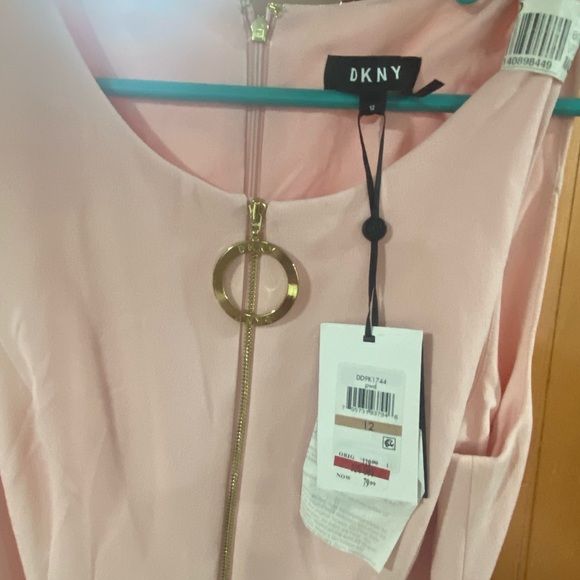 New jump suit frome macys - Picture 3 of 4